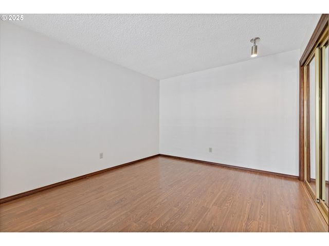 4314 Ne WILDROSE Dr, Vancouver, WA 98682