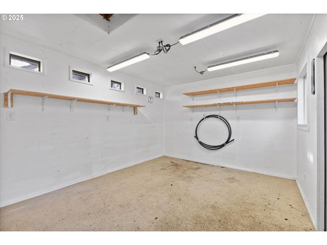 4314 Ne WILDROSE Dr, Vancouver, WA 98682