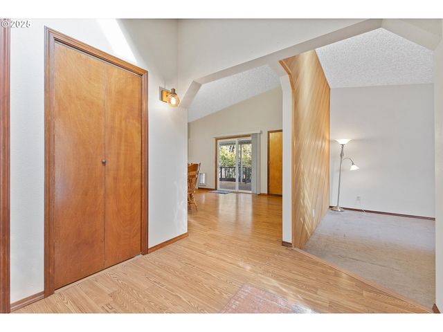 4314 Ne WILDROSE Dr, Vancouver, WA 98682