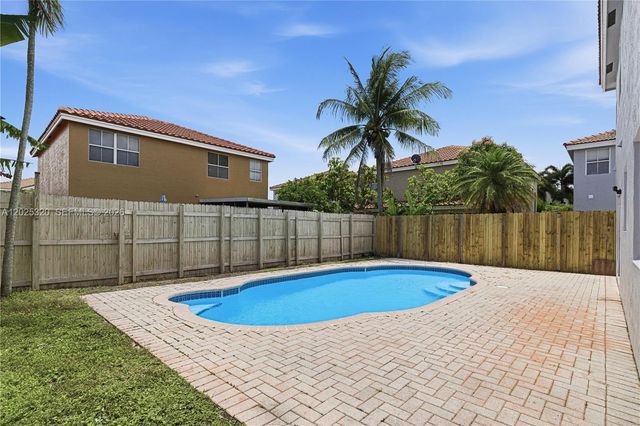 7378 Flores Way, Margate, FL 33063