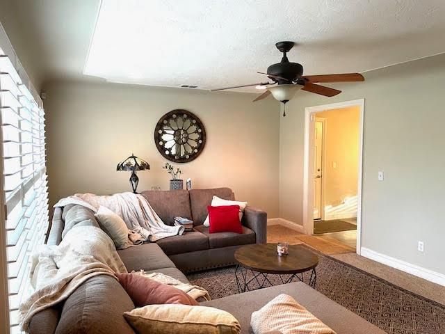 1040 S Rose St, Turlock, CA 95380