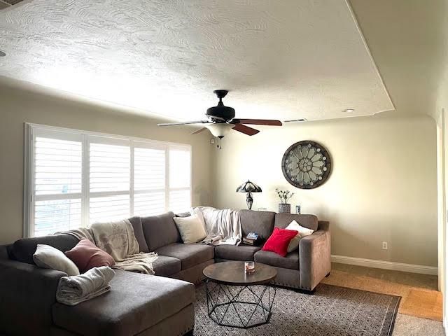 1040 S Rose St, Turlock, CA 95380