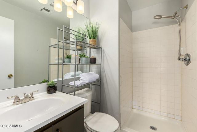 3320 W McRae Way Unit 1, Phoenix, AZ 85027