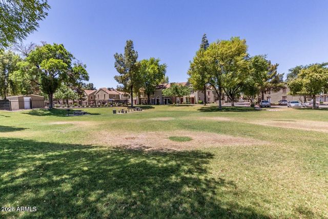 3320 W McRae Way Unit 1, Phoenix, AZ 85027