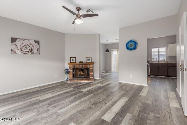 3320 W McRae Way Unit 1, Phoenix, AZ 85027