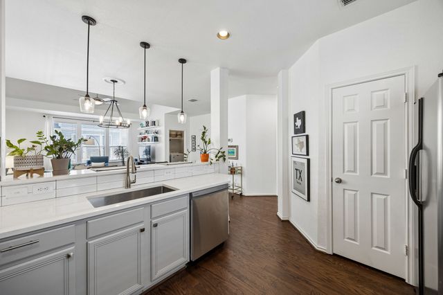 7416 Coronado Avenue 12, Dallas, TX 75214