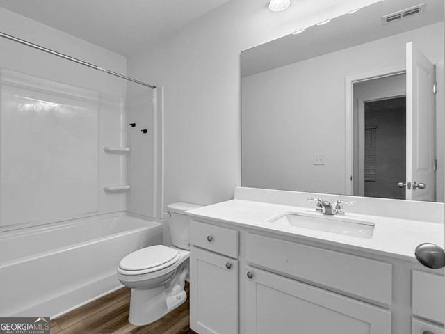 3521 Condor Court SW, Atlanta, GA 30331