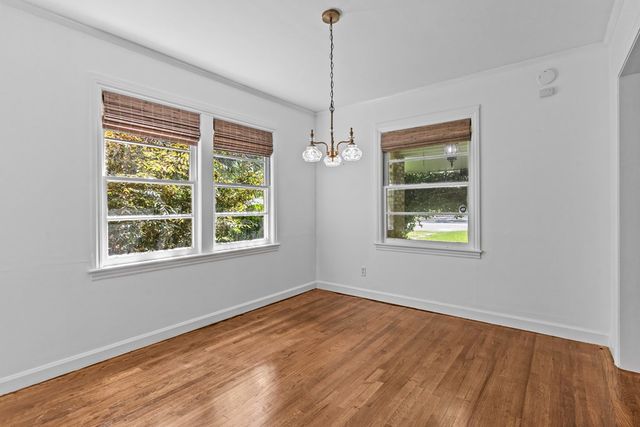 700 S Lakeview, Dothan, AL 36301