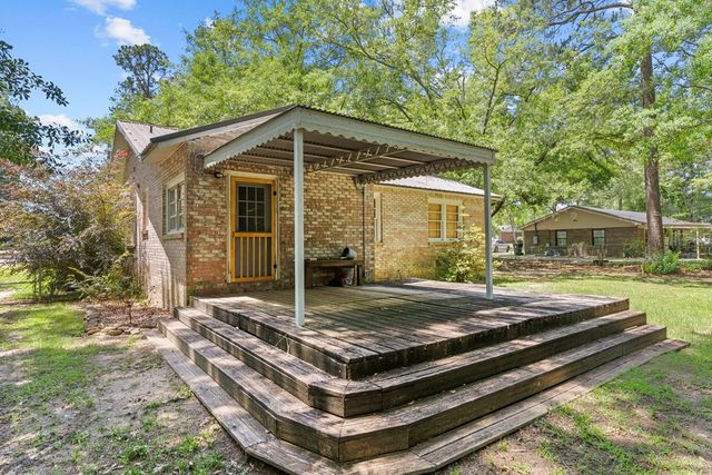 700 S Lakeview, Dothan, AL 36301