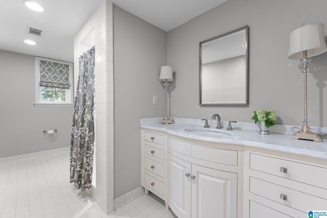 1222 INDIAN HILLS CIRCLE, Tuscaloosa, AL 35406