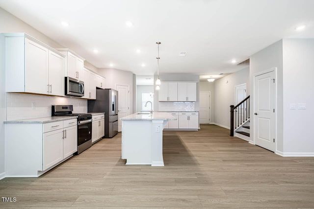 1400 Hollyview Avenue, Durham, NC 27703