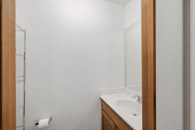 307 SW 13th Street, Oak Grove, MO 64075