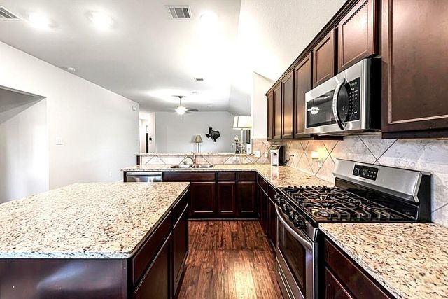 17439 Chester Valley Trail, Hockley, TX 77447