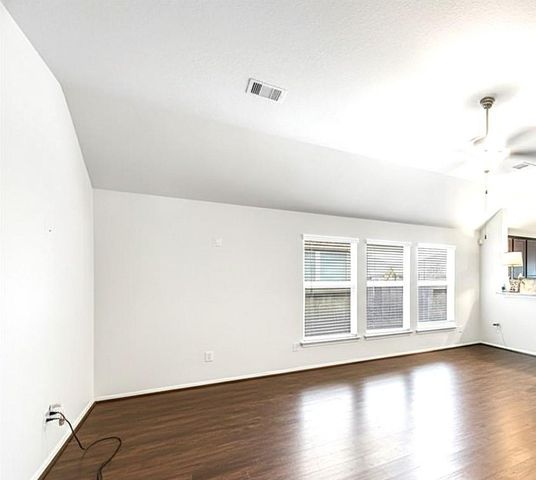 17439 Chester Valley Trail, Hockley, TX 77447