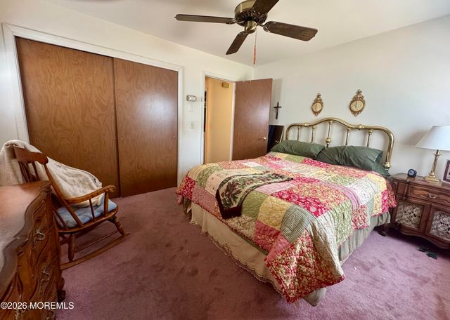 67 Carlisle Road, Toms River, NJ 08757