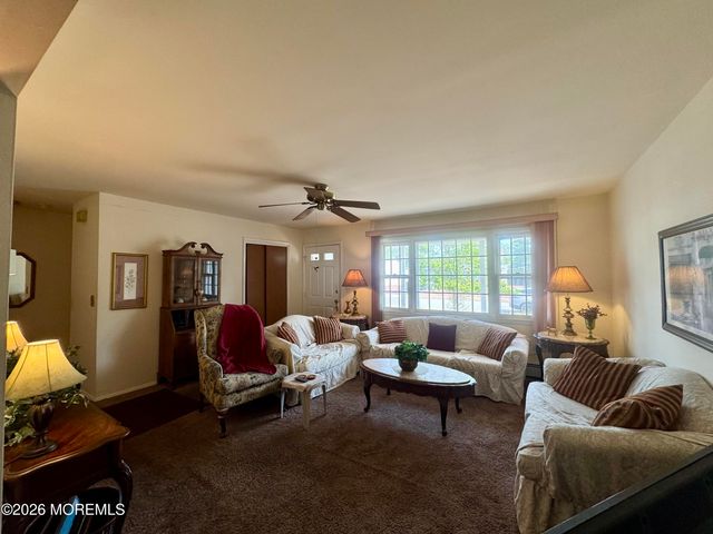 67 Carlisle Road, Toms River, NJ 08757