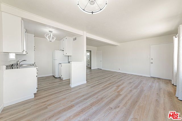 1475 Venice Boulevard, Los Angeles, CA 90006