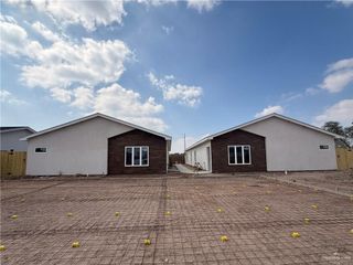 3211 S Chloe Avenue 2, Edinburg, TX 78542