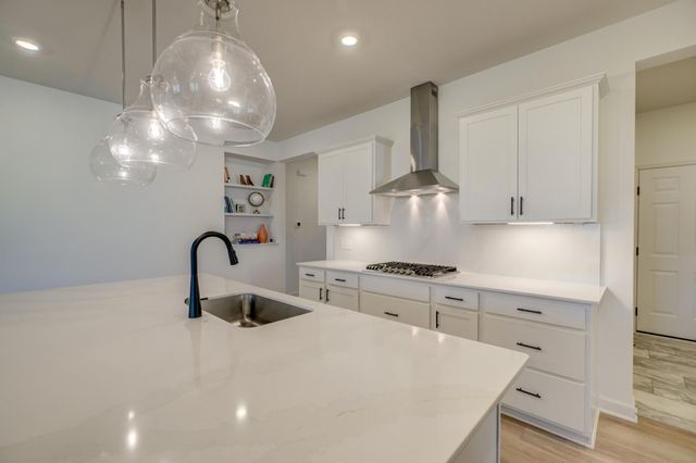 11404 Kings Court N, Lake Elmo, MN 55042