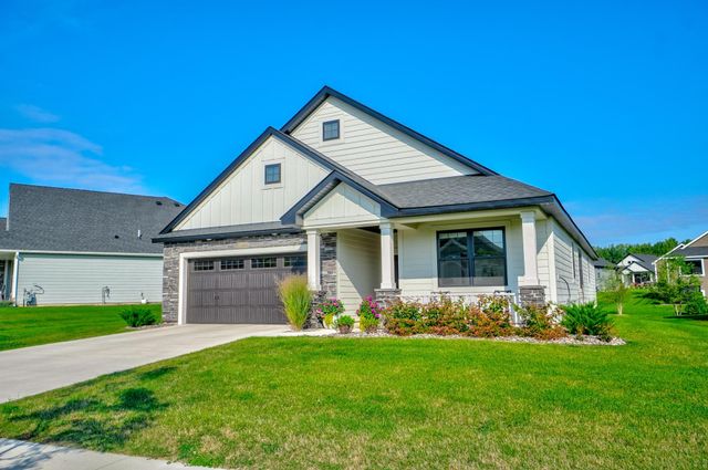 11404 Kings Court N, Lake Elmo, MN 55042