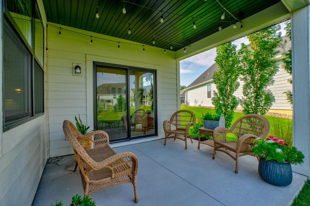 11404 Kings Court N, Lake Elmo, MN 55042