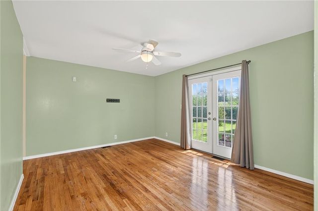 6103 E 152nd Street, Grandview, MO 64030