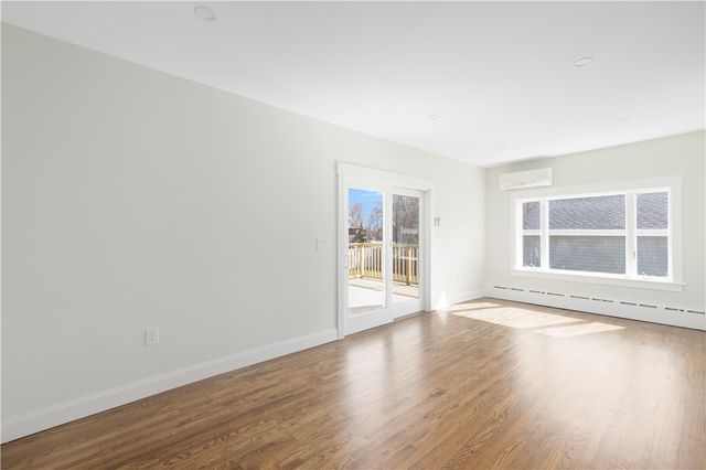 2 Birch Street, Tiverton, RI 02878