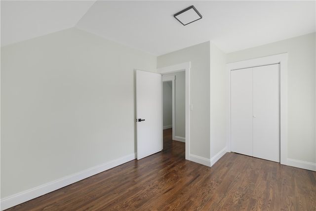 2 Birch Street, Tiverton, RI 02878