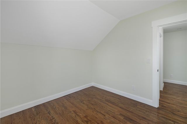 2 Birch Street, Tiverton, RI 02878