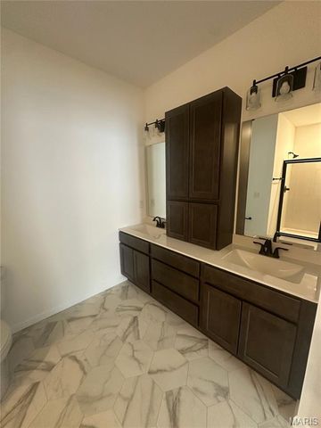 105 Bluffview Drive, Troy, MO 63379