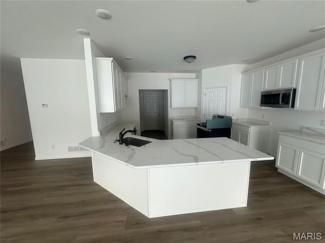 105 Bluffview Drive, Troy, MO 63379