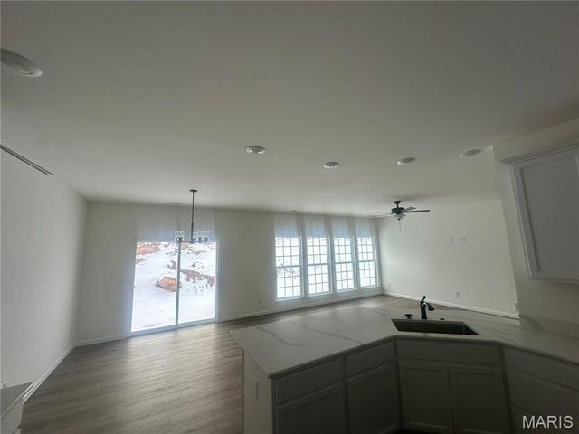 105 Bluffview Drive, Troy, MO 63379