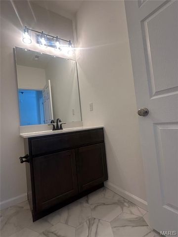 105 Bluffview Drive, Troy, MO 63379