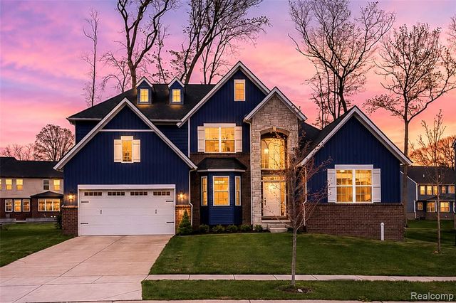 343 Amelia Circle, South Lyon, MI 48178