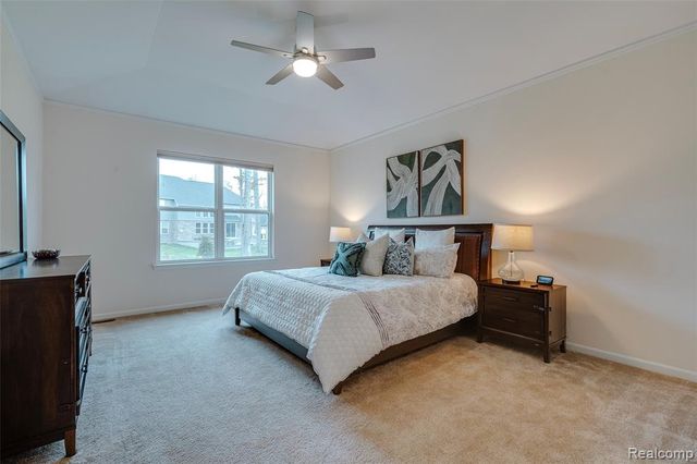 343 Amelia Circle, South Lyon, MI 48178
