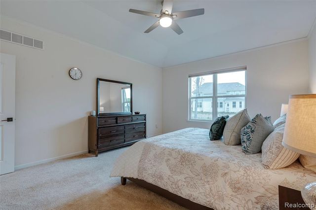 343 Amelia Circle, South Lyon, MI 48178