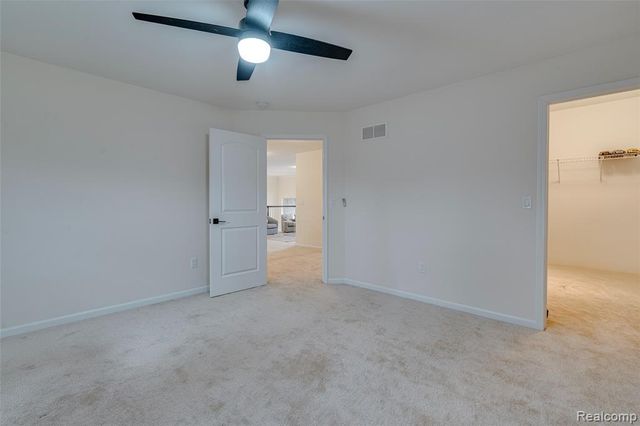 343 Amelia Circle, South Lyon, MI 48178