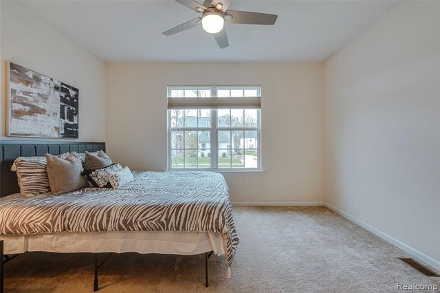 343 Amelia Circle, South Lyon, MI 48178