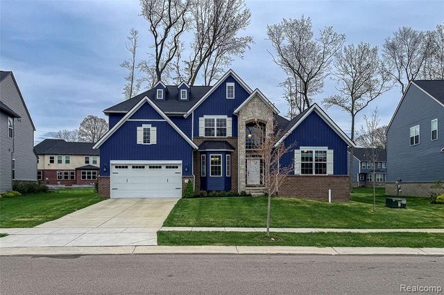 343 Amelia Circle, South Lyon, MI 48178