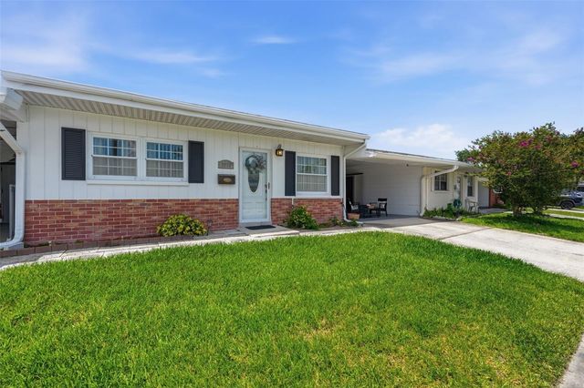9920 DAFFODIL 52, Pinellas Park, FL 33782