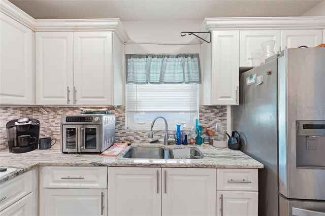 9920 DAFFODIL 52, Pinellas Park, FL 33782