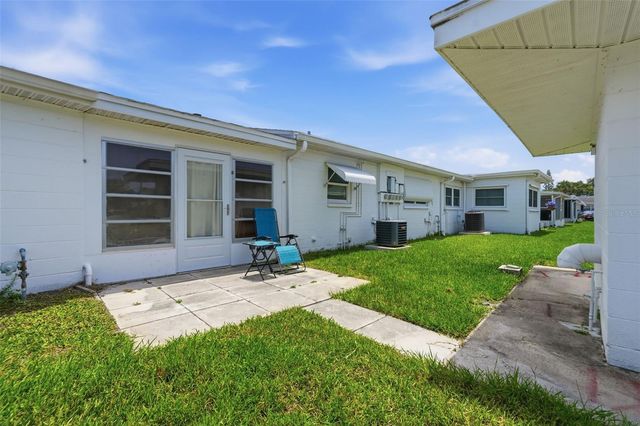 9920 DAFFODIL 52, Pinellas Park, FL 33782