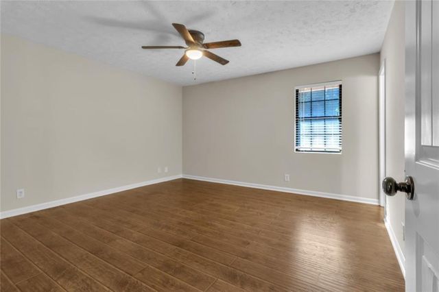 631 Brighton Drive NW, Lawrenceville, GA 30043