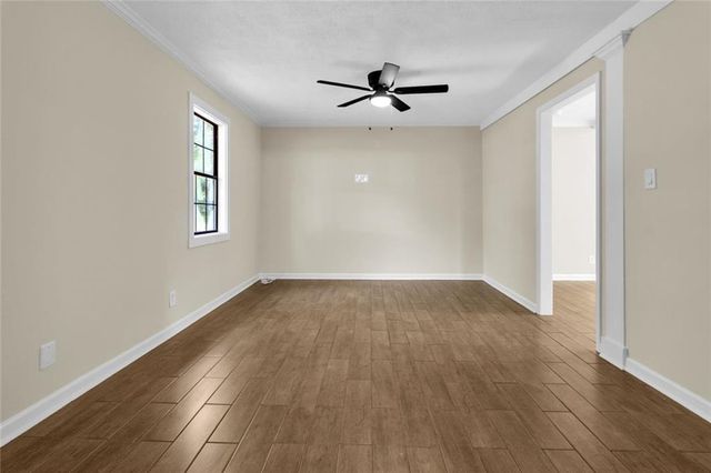 631 Brighton Drive NW, Lawrenceville, GA 30043