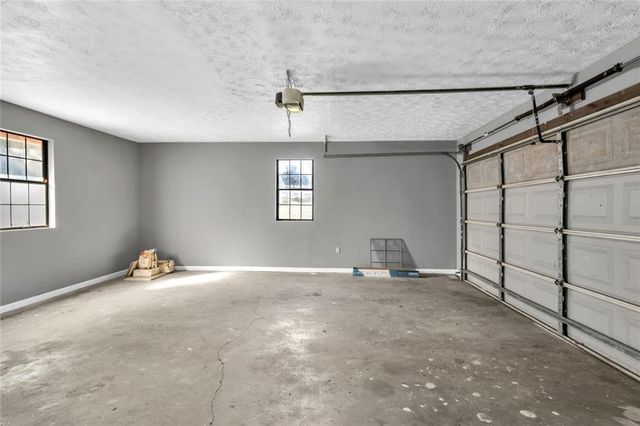 631 Brighton Drive NW, Lawrenceville, GA 30043