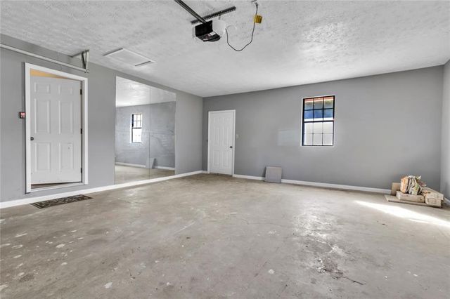 631 Brighton Drive NW, Lawrenceville, GA 30043