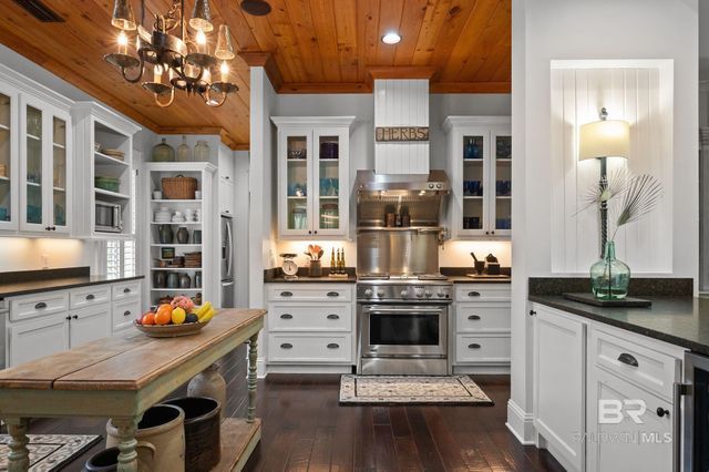 17189 Tennis Club Drive, Fairhope, AL 36532