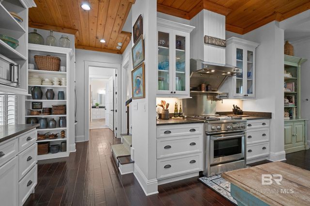 17189 Tennis Club Drive, Fairhope, AL 36532