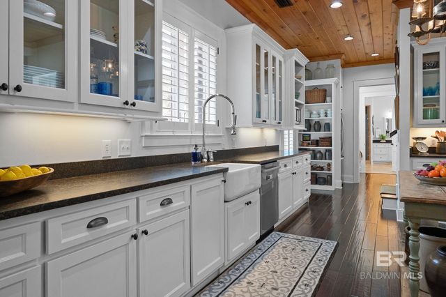 17189 Tennis Club Drive, Fairhope, AL 36532