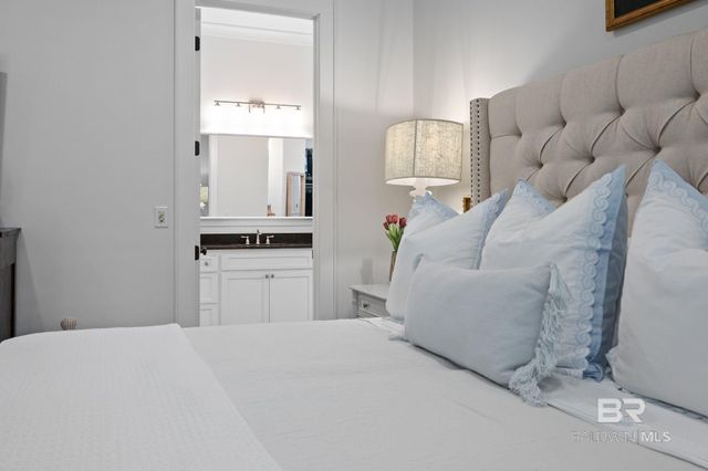 17189 Tennis Club Drive, Fairhope, AL 36532